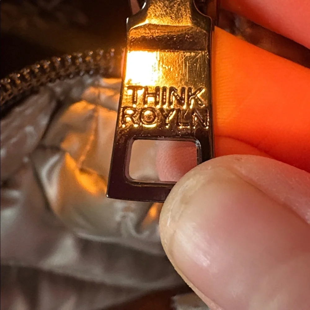 THINK ROYLN the “Kelsie” bag in silver! - Picture 8 of 8